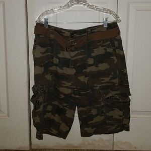 Men's camo cargo shorts